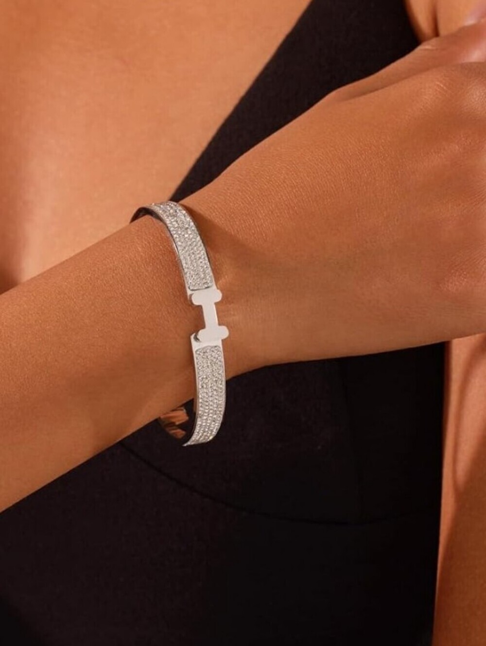 Pavé H-Closure Bracelet - Silver